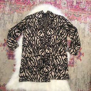 Zara Sweaters - Zara Limited Edition Textured Animal Knit Sweater Zara Sweaters - Zara Limited Edition Textured Animal Knit Sweater